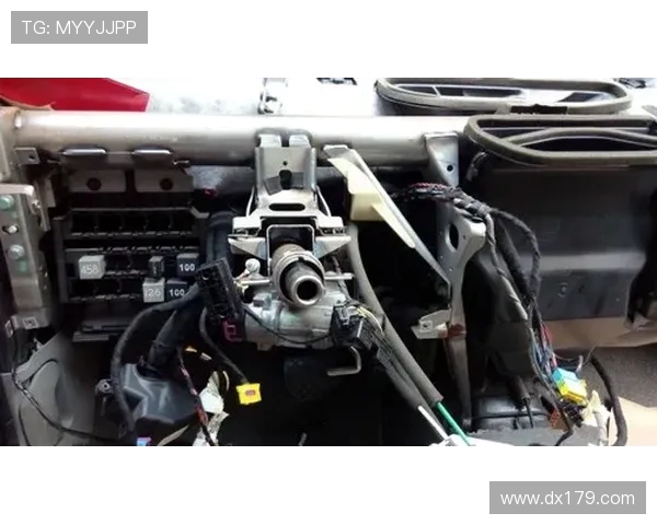 挖掘机蒸发器总成拆装流程